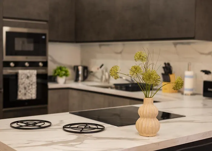 Your Overseas In Malta! 아파트 *